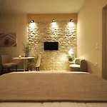 Terra Di Pietra Exclusive &
