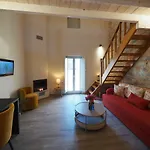 Terra Di Pietra Exclusive & מלון דירות 4*