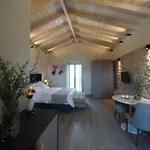 מלון דירות Terra Di Pietra Exclusive & 4*