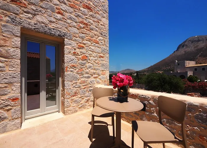 Aparthotel Terra Di Pietra Exclusive Suites&apartments Areopoli