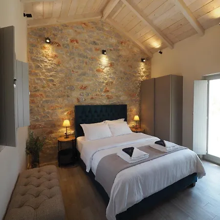 Terra Di Pietra Exclusive & 4* Areopoli