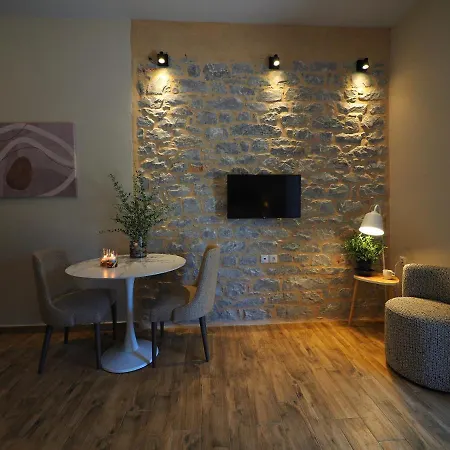 Terra Di Pietra Exclusive &