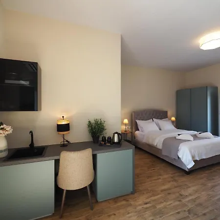 Terra Di Pietra Exclusive &