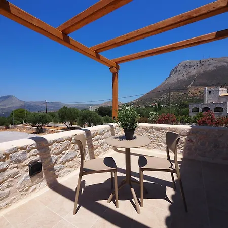 Terra Di Pietra Exclusive & 4* Areopoli