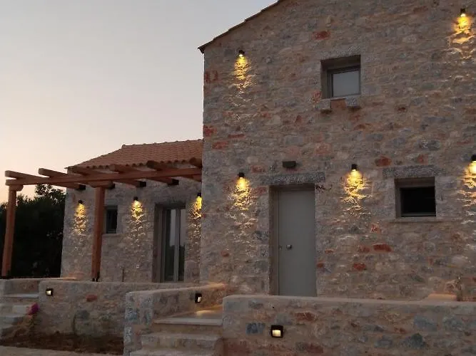 Terra Di Pietra Exclusive & Apart-hotel Areopoli