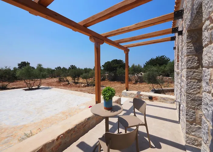 Terra Di Pietra Exclusive &